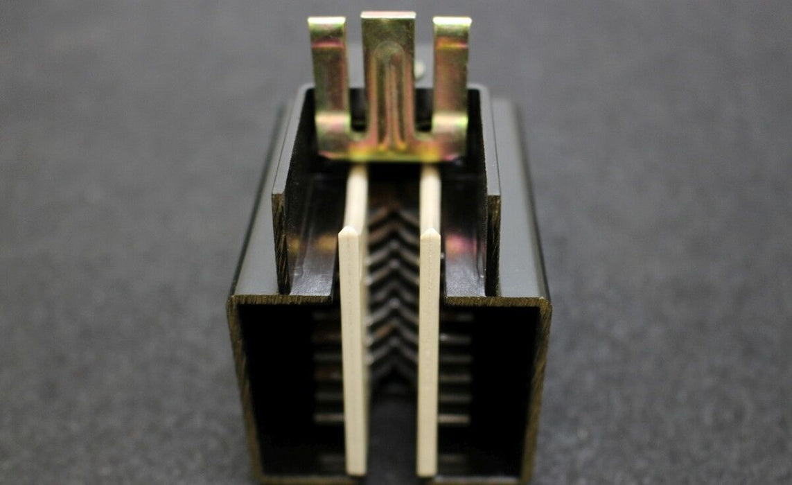 SIEMENS Lichtbogenkammer 3NY4011 - für Sicherungs-Lasttrennschalter 3NP52