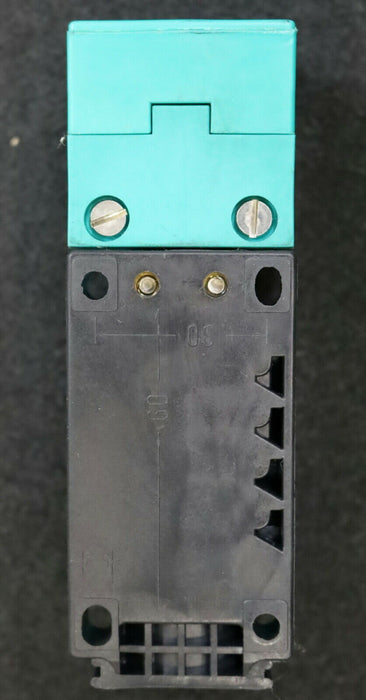 PEPPERL + FUCHS steckbarer Näherungsschalter NJ15+U1+E3 No. 01559S+08272S+15710S