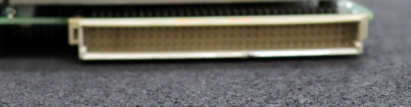 SIEMENS SINUMERIK SIROTECH Digitalausgabe 6FX1122-8BD04 E-Stand A 5702289404.00