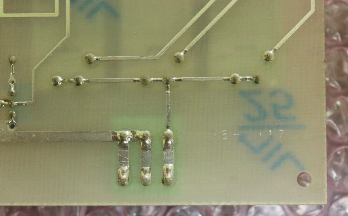 RFT Platine 3317 30119070 mit 3 x RGK 30/2 1/124/01 gebraucht - geprüft - ok -