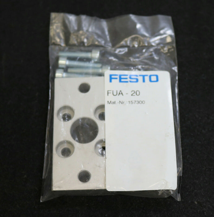 FESTO Flanschbefestigung Flange mounting FUA-20 Art.Nr. 157300 unbenutzt in OVP