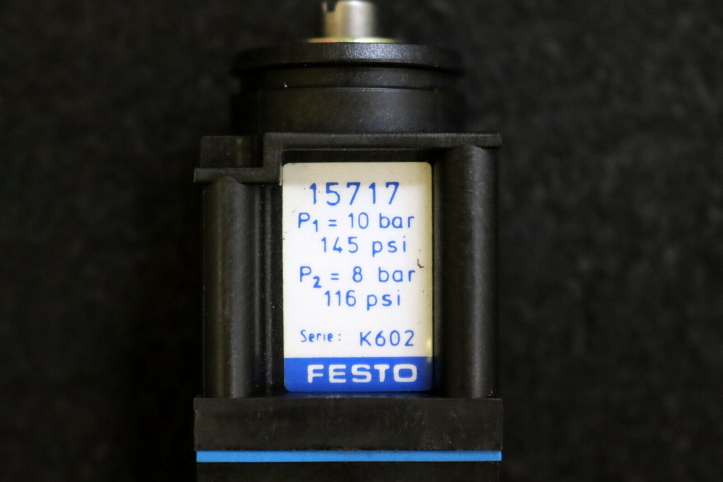 FESTO Kleindruck-Regelventil LR-3.3 Mat.Nr. 15717 p1= 10bar p2= 8bar