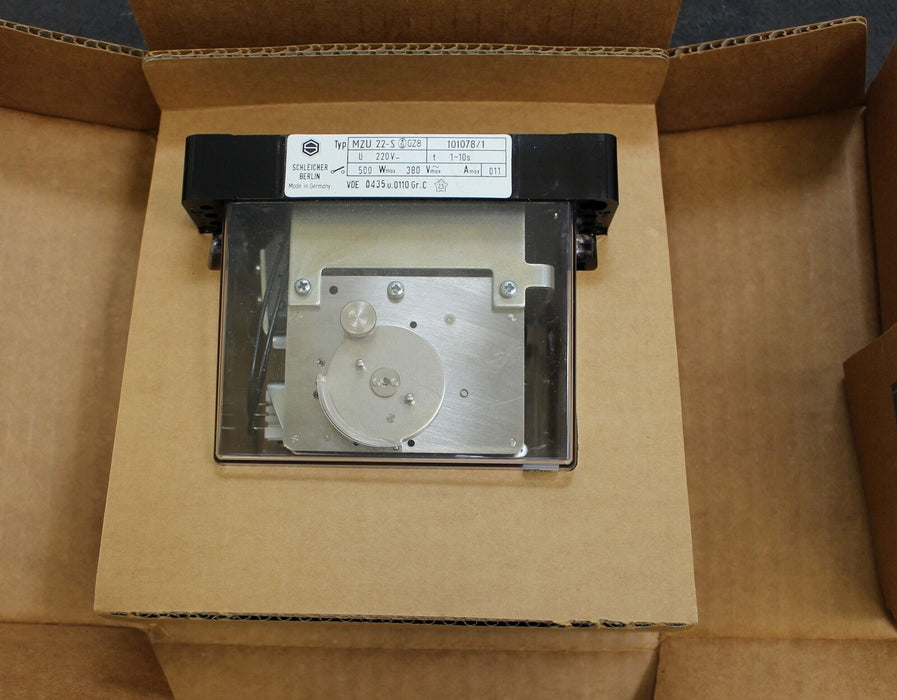 SCHLEICHER Präzisions-Zeitrelais MZU 22-S GZ8 - 220V t=1-10s 500W - Nr. 101078/1