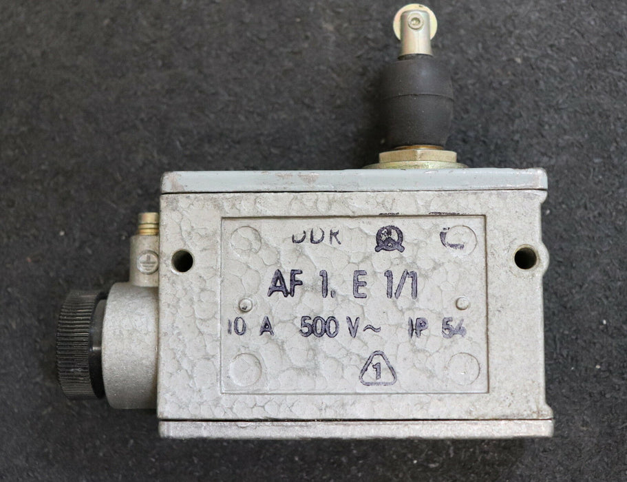 ROBOTRON Gußgekapselter Mikrotaster AF1.E1/1 500VAC 10A IP54