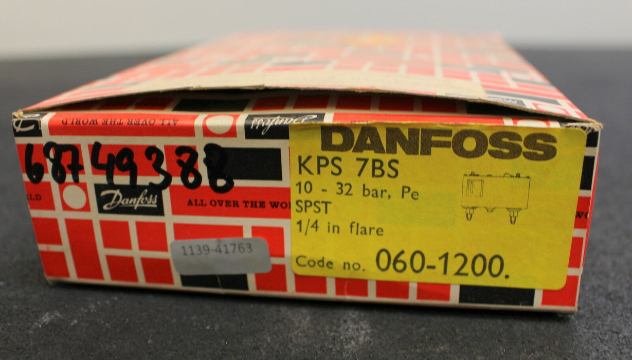 DANFOSS Hochdruckschalter KPS 7BS 10-32bar PE SPST 1/4 in flare Code-No. 060-120