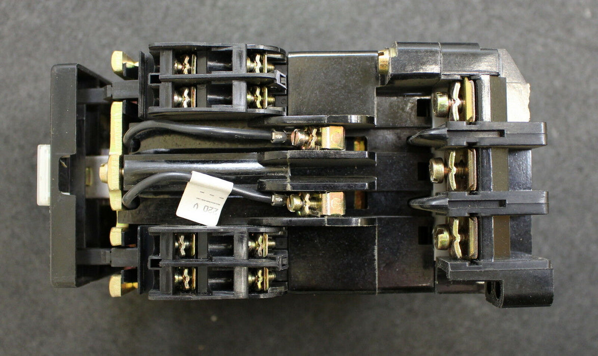ABB BBC GBC32 220VDC Ue=60-440V DC1=45A - 1 Stück