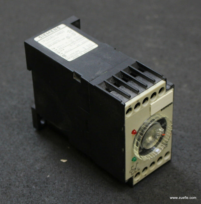 SIEMENS Zeitrelais 7PU2240-0AN20 220-240VAC 50/60Hz 0,06-0,6s 200VAC 3A