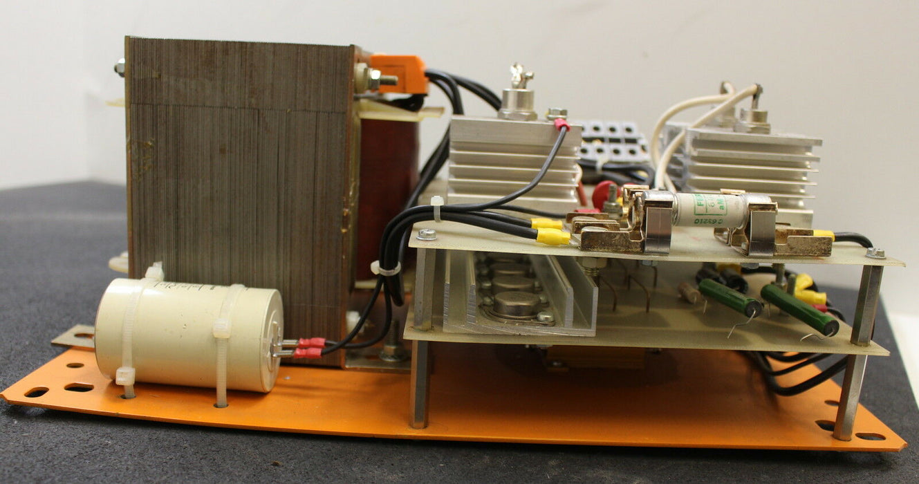 ATV Stromversorgung für Festhaltebremse Kran ESP 1000 Type 2062 Eingang 220-380V