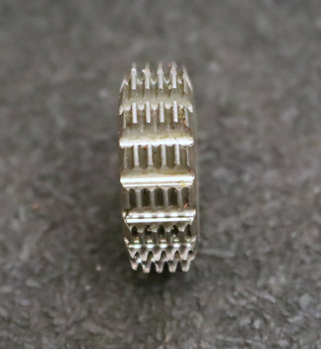 MIKRON Vollstahl-Wälzfräser No. 31937 m= ? ho= ? Abmessungen Ø23x8xØ8mm 1ggR