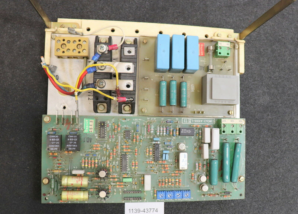 SIEMENS SINUMERIK Feldversorgungseinheit 6RA8261-3B Eingang 380V 12A 50/60Hz