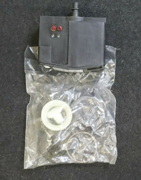 TELEMECANIQUE Starttaster Pushbutton with analogue output 0-15V XEA B15361