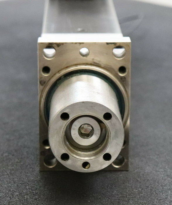 BAYER/SIEMENS Einpressspindel NB-232-60-C-FLR-Z4S-M1 SIEMENS Motor 1FK7042-5AK71