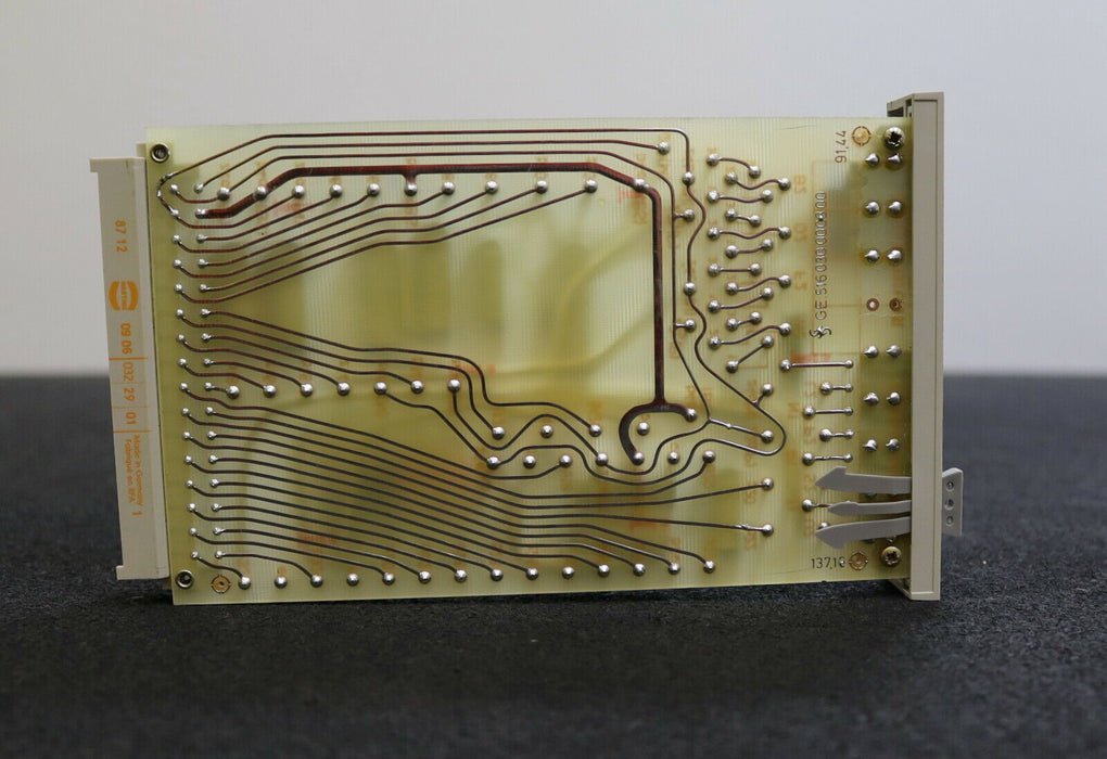 SIEMENS Beschaltungs-Baugruppe 6DC5001-Sonder n.Sach.NR. E88110-S664 gebraucht