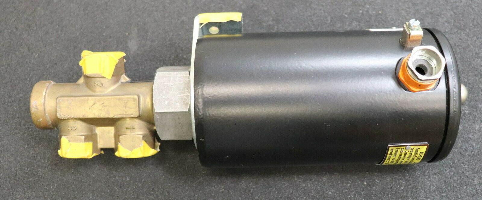 HERION 3/2-Wege Magnetventil Best. Nr. 1575 mit 2401874 EEX m II T5 60°