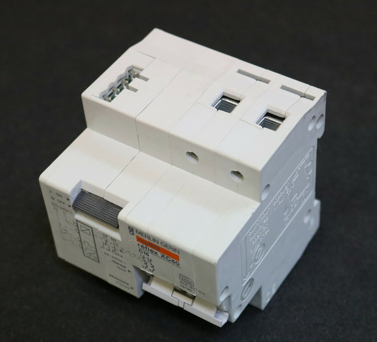 MERLIN GERIN Leistungsschutzschalter Multi 9 Reflex XC40 C16 16A unbenutzt