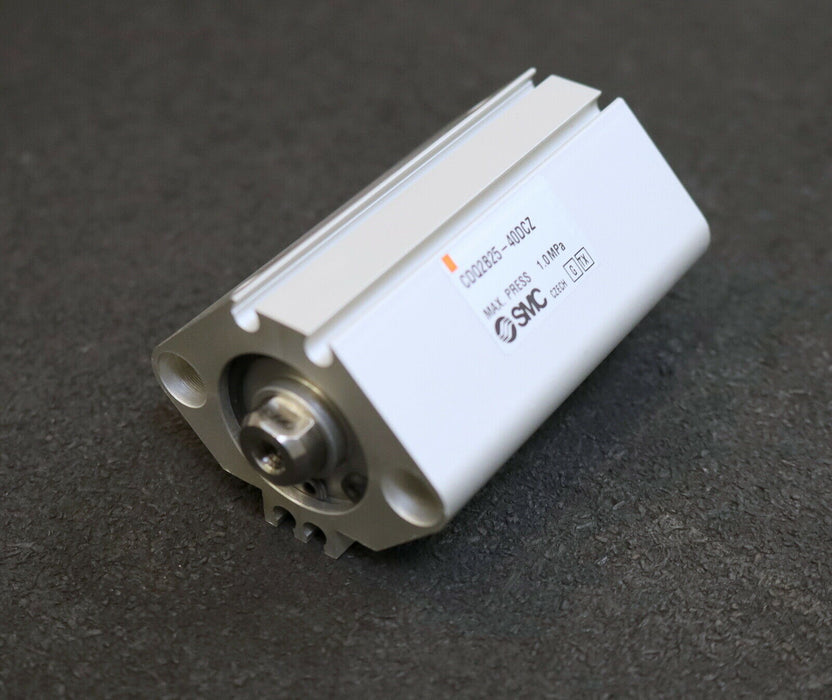 SMC Pneumatikzylinder Pneumatic cylinder CDQ2B25-40DCZ KolbenØ 25mm Hub 40mm