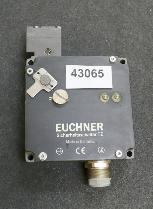 EUCHNER Sicherheitsschalter 24VAC/DC TZ1LE024SR6 gebraucht