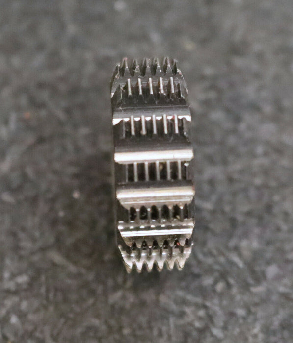 MIKRON Vollstahl-Wälzfräser No. 38332 m= ? ho= ? Abmessungen Ø23x8xØ8mm 1ggR