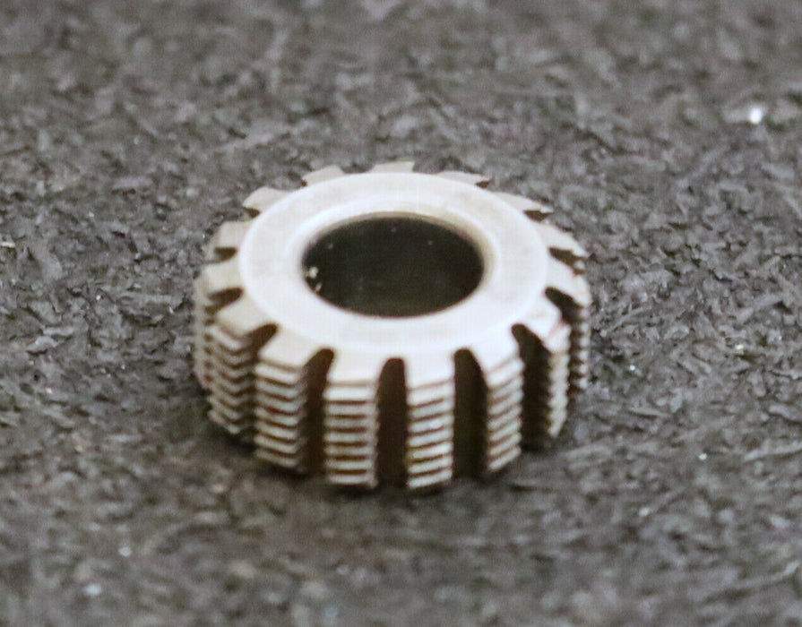 MIKRON Wälzfräser No. 45086 - Ø18x7xØ8mm 1gg. Rechts 15 Spanuten