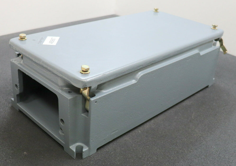 SIEMENS Einfach-Kabeldurchführung 8HE5500 Gußgehäuse 2-teilig 50x25x14cm