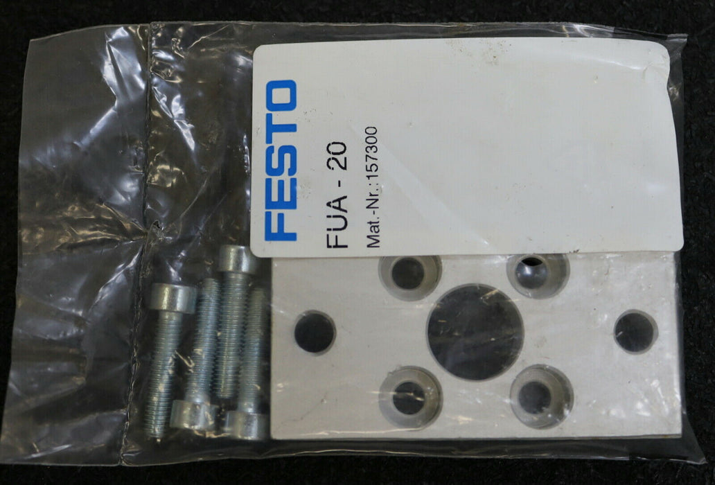 FESTO Flanschbefestigung Flange mounting FUA-20 Art.Nr. 157300 unbenutzt in OVP