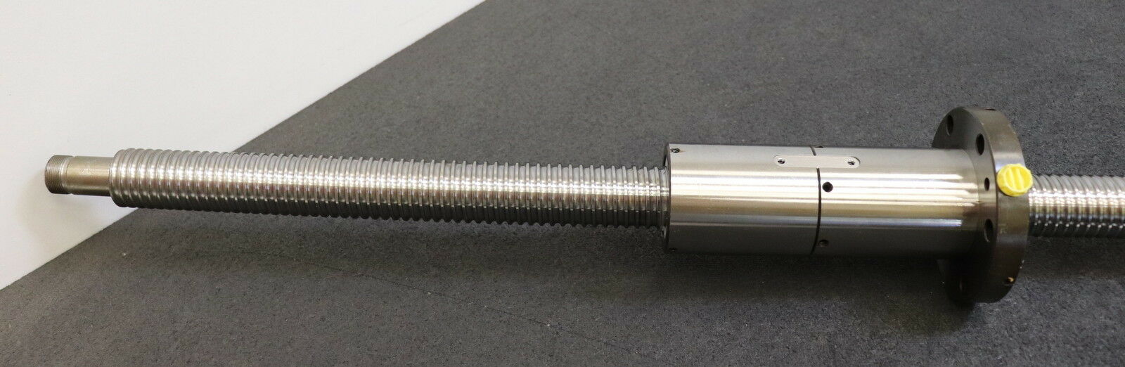 EEC UK POLLACK Kugelumlaufspindel mit Mutter für Querfahrt - 032-05-66-1050-725