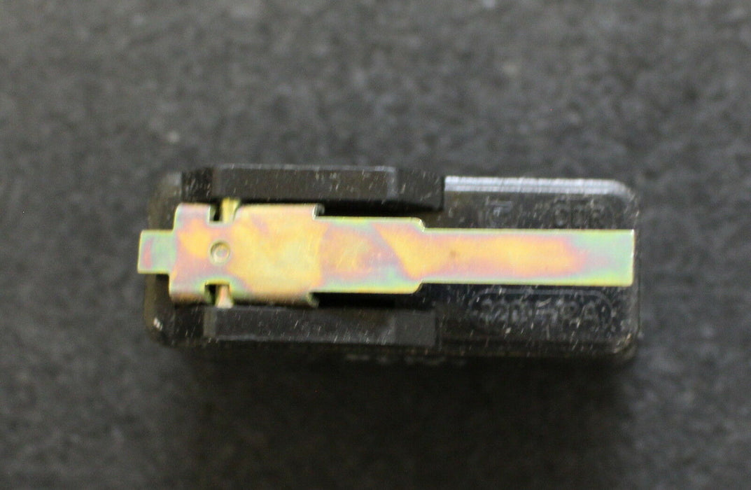 VEB ROBOTRON AUERBACH Gleichstrom Mikrotaster Typ B1 G1 220V 12A 3 Klemmen