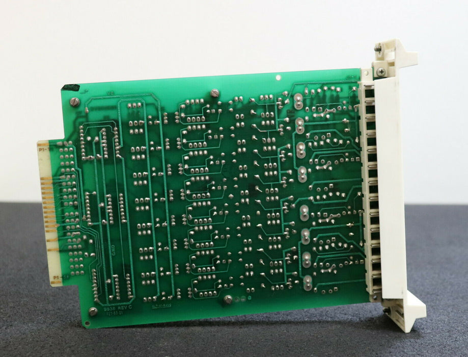 GOULD MODICON Output module B638 24VDC REV C ALT 83 01 - gebraucht