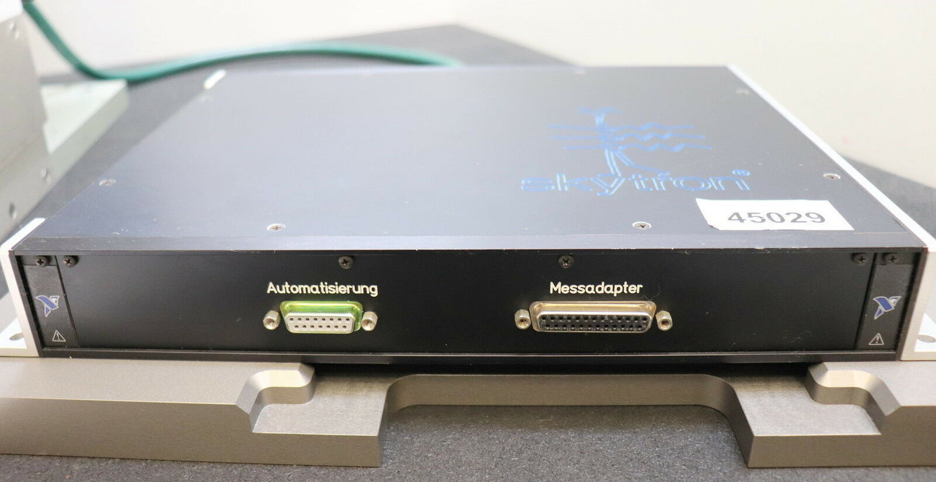 SKYTRON Messvorrichtung für die Schichtwiderstandsmessung von Wafern + Zubehör