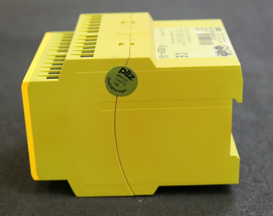 PILZ Sicherheitsrelais PNOZ 11 ID 77480 24VAC 7VA / 24VDC 4W - gebraucht