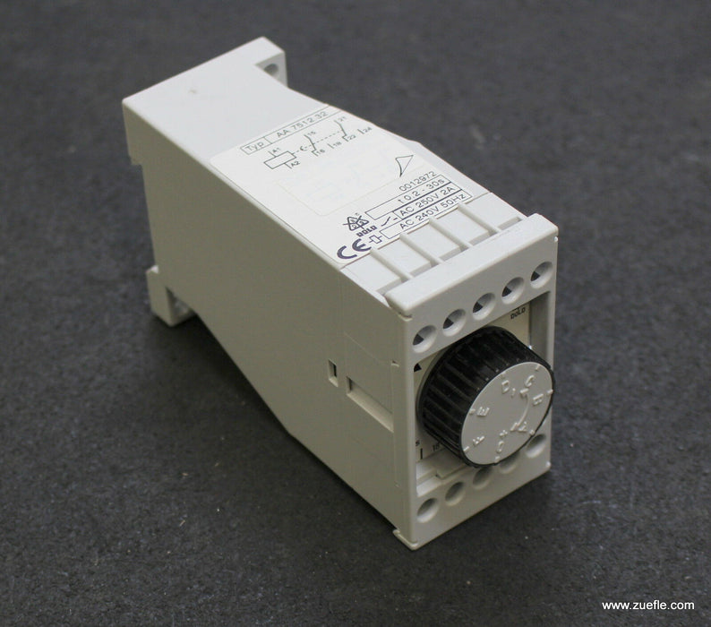 DOLD Anzugsverzögertes Zeitrelais AA7512.32 240VAC 50Hz>0,2-30s Artikelnummer 00
