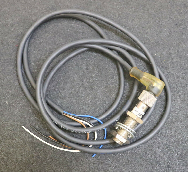 BALLUFF Induktiver Näherungsschalter BES 516-325-E5-S4 mit Anschlusskabel