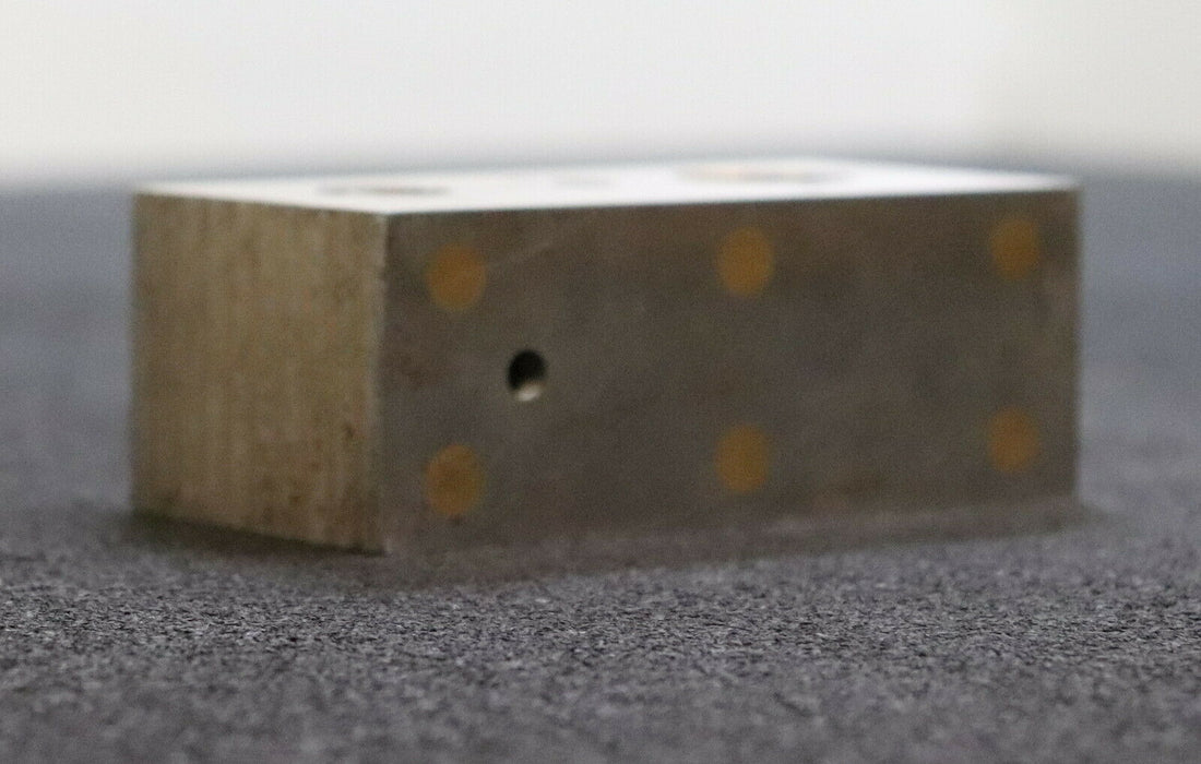 Magnetspannblock Spannfläche 100x50mm Höhe 36mm mit mehreren 4 Gewindebohrungen