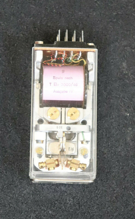 SIEMENS Kleinpolrelais T.rls 67u T.Bv.3702/46 P1-Kappe 8R12 3000/46 ohne Zapfen