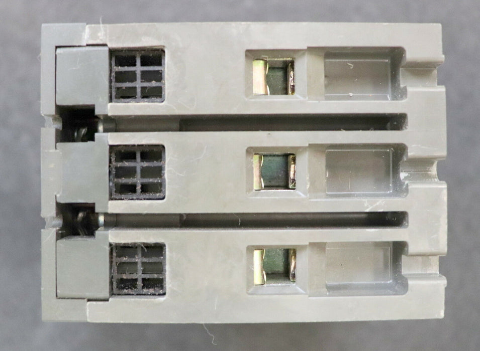 SIEMENS Motorschutzschalter 3VE4200-0CR00 28-40A gebraucht - funktionsfähig - ok