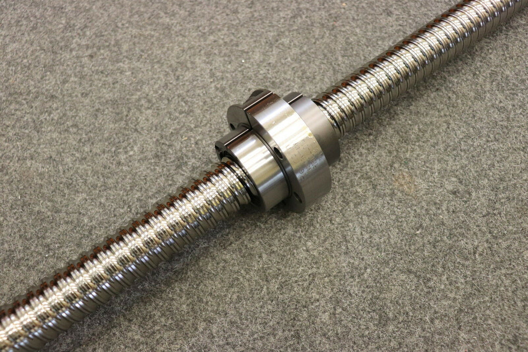 BOSCH REXROTH Kugelgewindetrieb Spindel + Mutter MNR: R151045680 40x10Rx6 BA