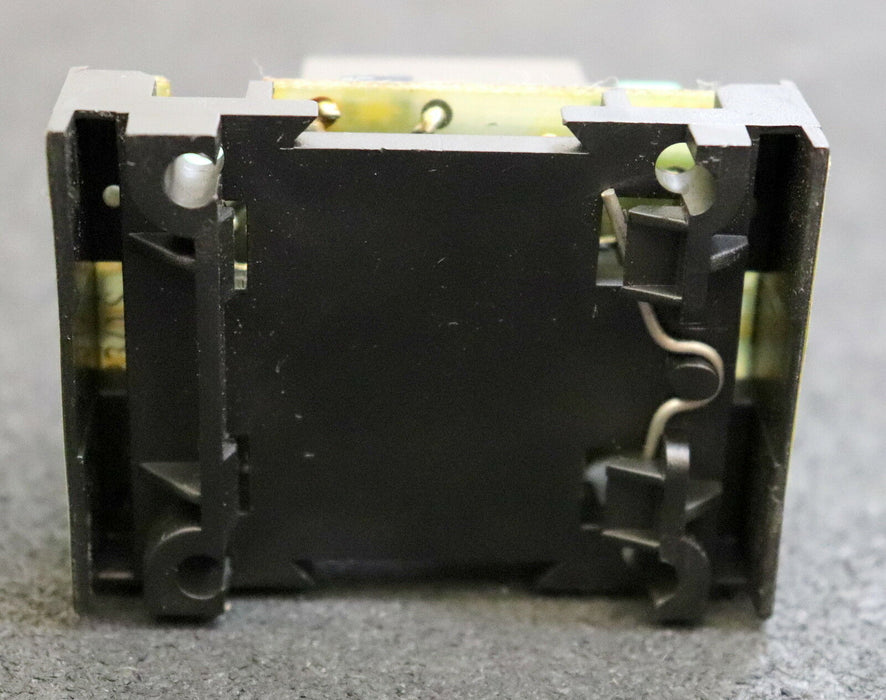 MURRELEKTRONIK Relaisplatte ARP 3/1 S L LED 24V mit 3x ZETTLER AZ 693-560-2