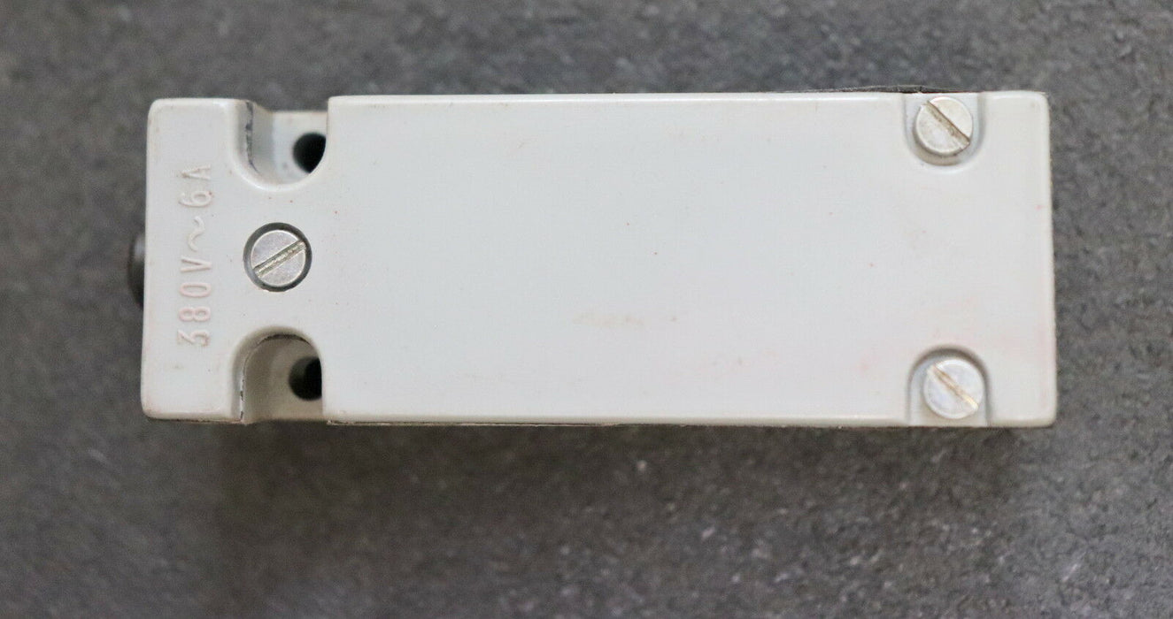 ROBOTRON DDR 4 Stück Mikroschalter Taster KA2 380V 6A IP55