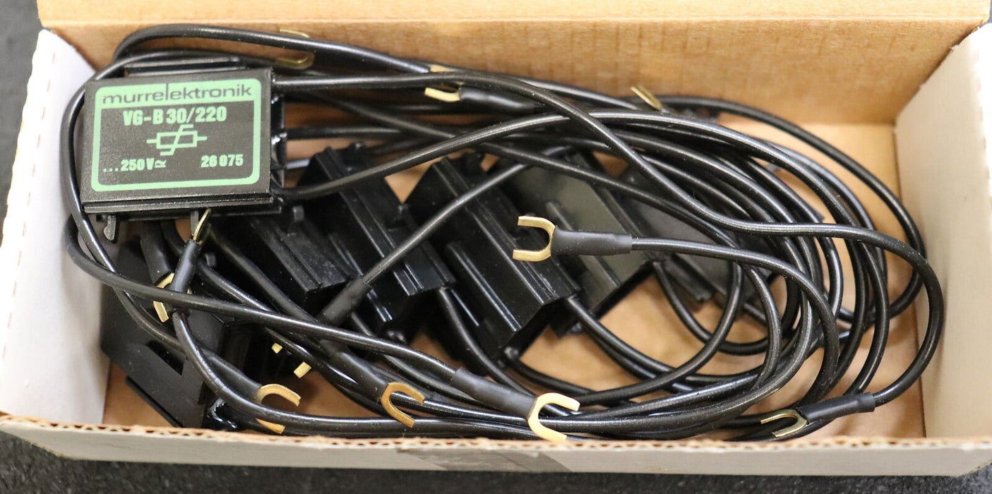 MURR ELEKTRONIK 7 Stück MOELLER Suppressor VG-B30/220 Art.No. 26075 250VAC/DC