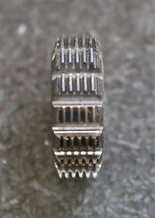 MIKRON Zykloid-Wälzfräser No. 12852 - Ø24x8xØ8mm 1gg. Rechts 15 Spanuten