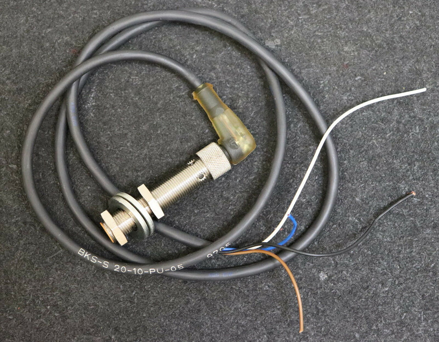 SIEMENS Induktiver Näherungsschalter 3RG4112-3AG01 mit Anschlusskabel