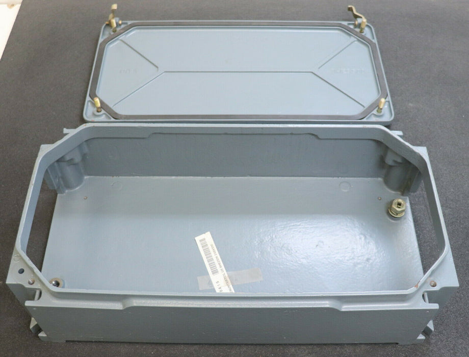 SIEMENS Einfach-Kabeldurchführung 8HE5500 Gußgehäuse 2-teilig 50x25x14cm