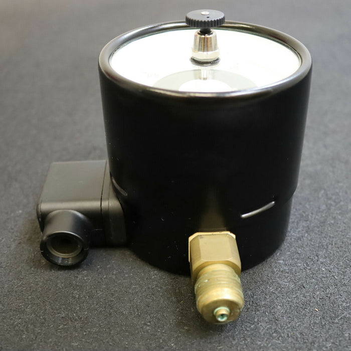 FISCHER Rohrfeder-Manometer MA1103D082000010 0-1,6bar Kl. 1,0 - KE20M100A3H2