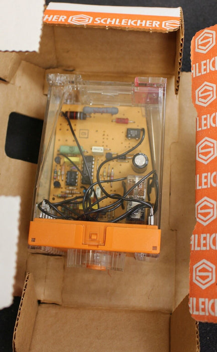 SCHLEICHER Elektronisches Zeitrelais SZT 42 - 220V - t=0,05-1s - Nr. 518413/1