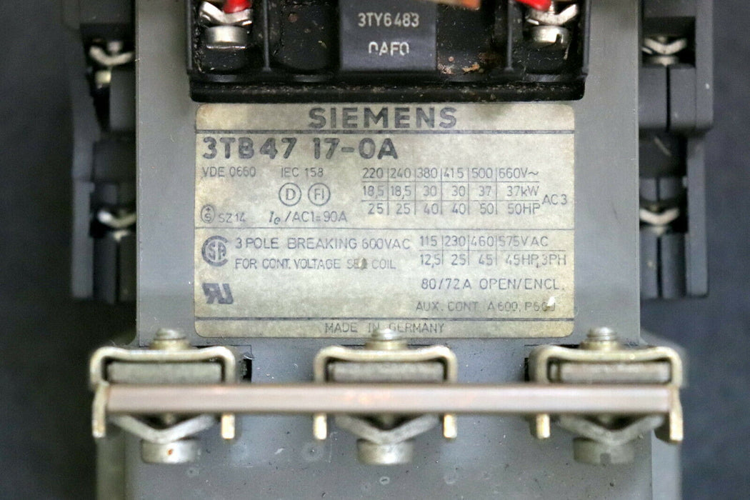 SIEMENS Leistungsschütz 3TB4717-0A Spulenspannung 110V 50Hz 132V 60Hz