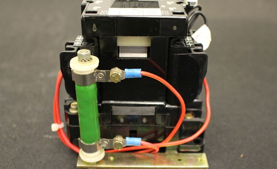 BBC Wechselstrom-Schütz BE45-30-11 - 22KW - Spulenspannung 220VDC