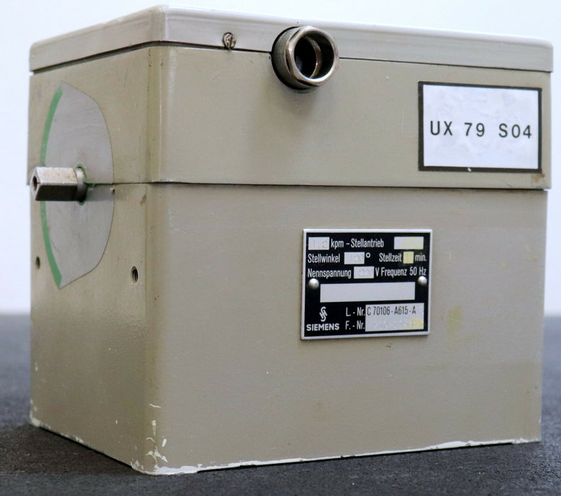 SIEMENS Schwenkantrieb C70106-A615-A8 Stellwinkel 120° Nennspannung 220V 50Hz