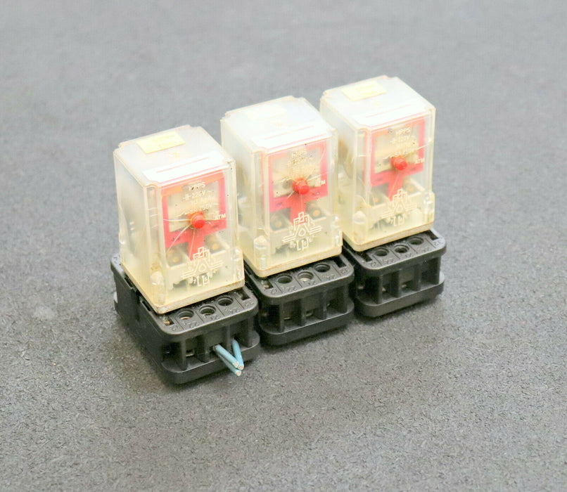 PILZ 3 Stück Relais HPPS + Sockel Spulenspannung 220VAC 3U AgAu 250VAC 5A 11 Pin