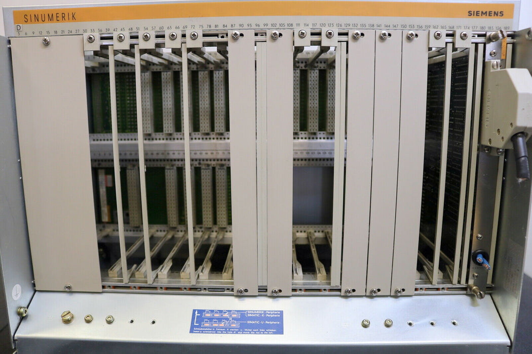 SIEMENS PLC-Erweiterung Option P03 6FC3981-4FD 24VDC 100W Lüfter 200VAC