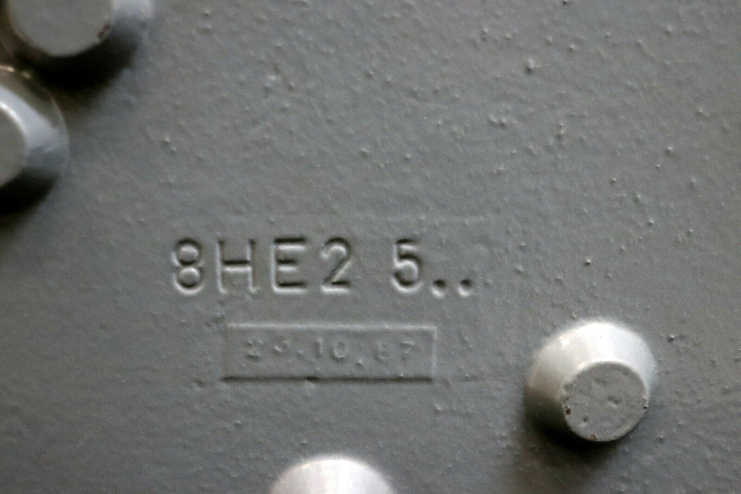 SIEMENS Einfach-Kabeldurchführung 8HE5500 Gußgehäuse 2-teilig 50x25x14cm